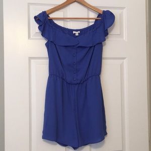 Decree off the shoulder Romper. Size M.